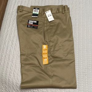 NWT 34x34 Mens khaki pants